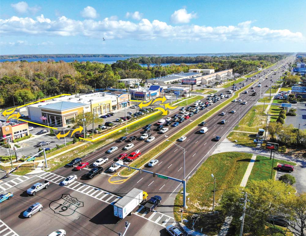 The Shoppes at Tarpon Springs, photo 5