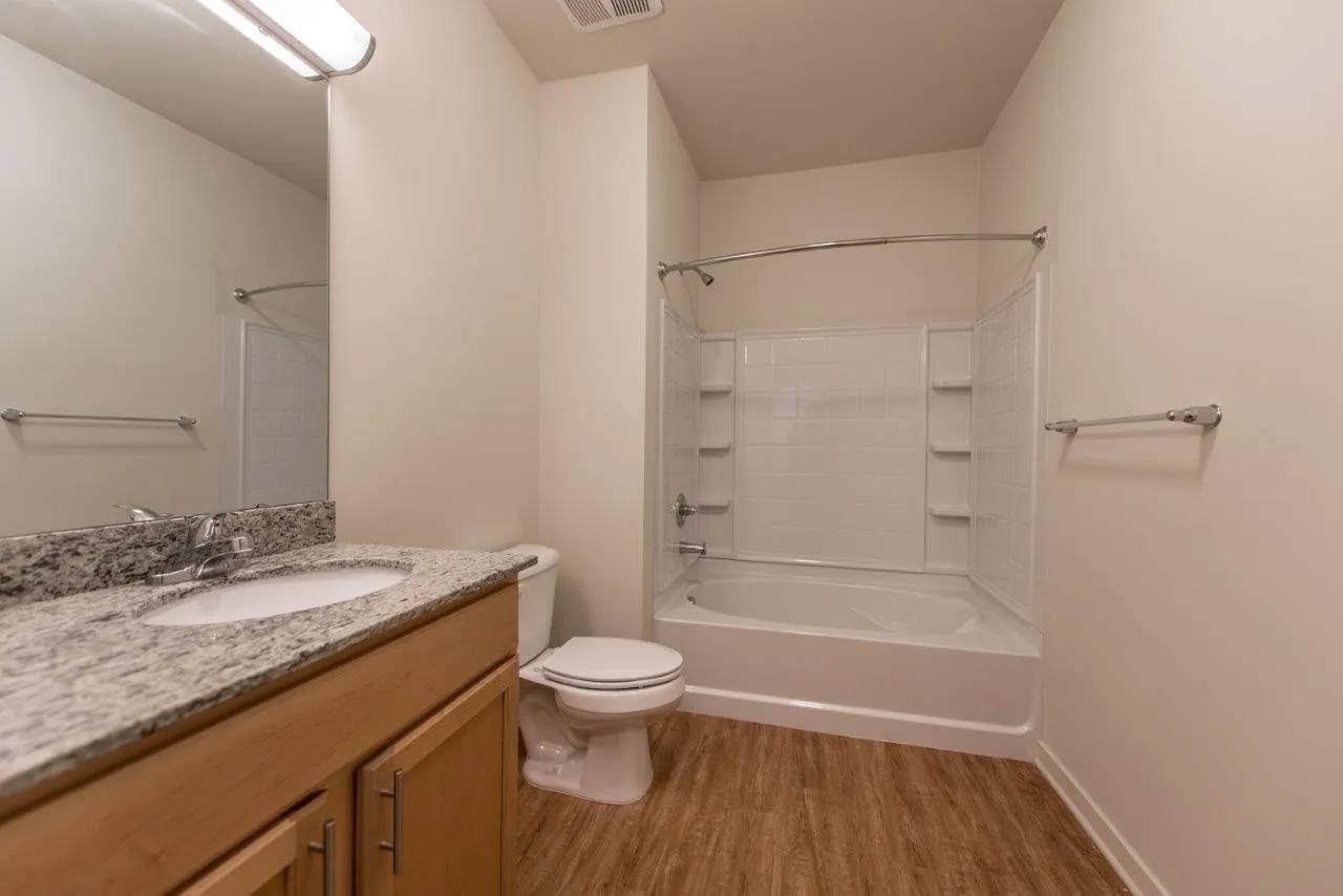 101 East Corry, photo 21