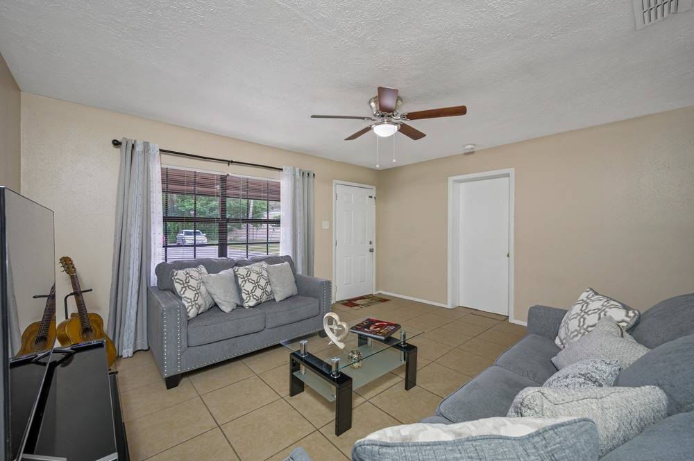 Pinewood Apartments, photo 13