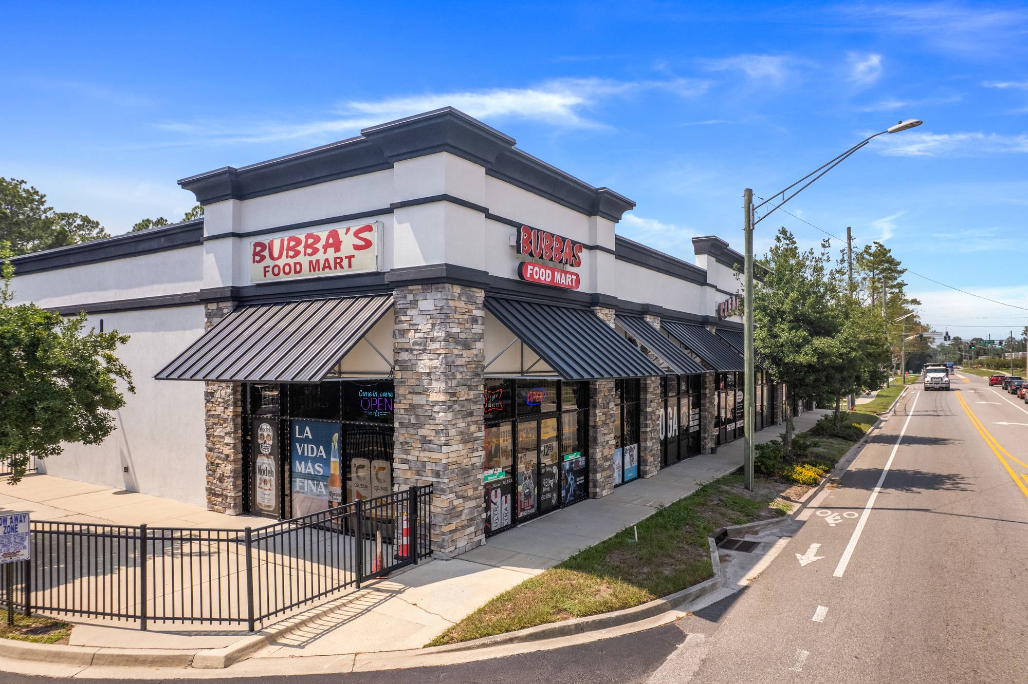 Yellow Bluff Square, photo 17