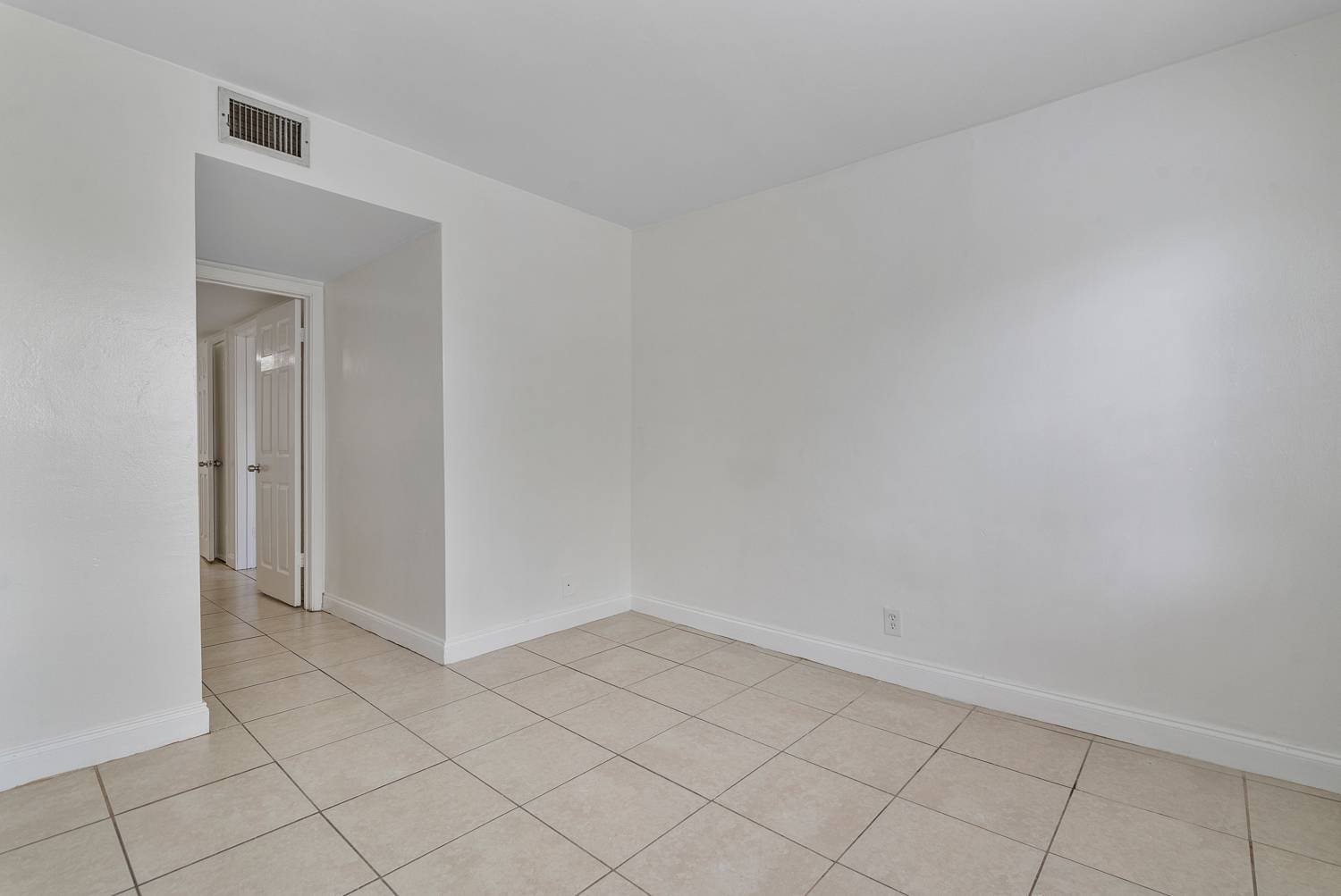 Twin Lakes Villas, photo 43