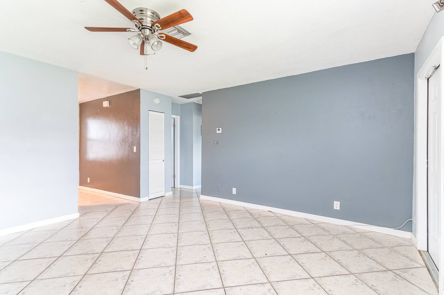 Oakland Manor Apartments, photo 17