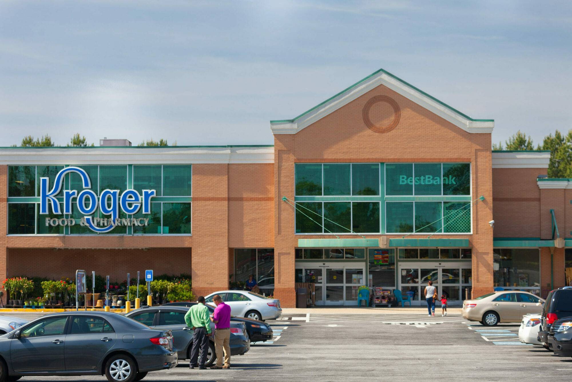 Midway Plaza