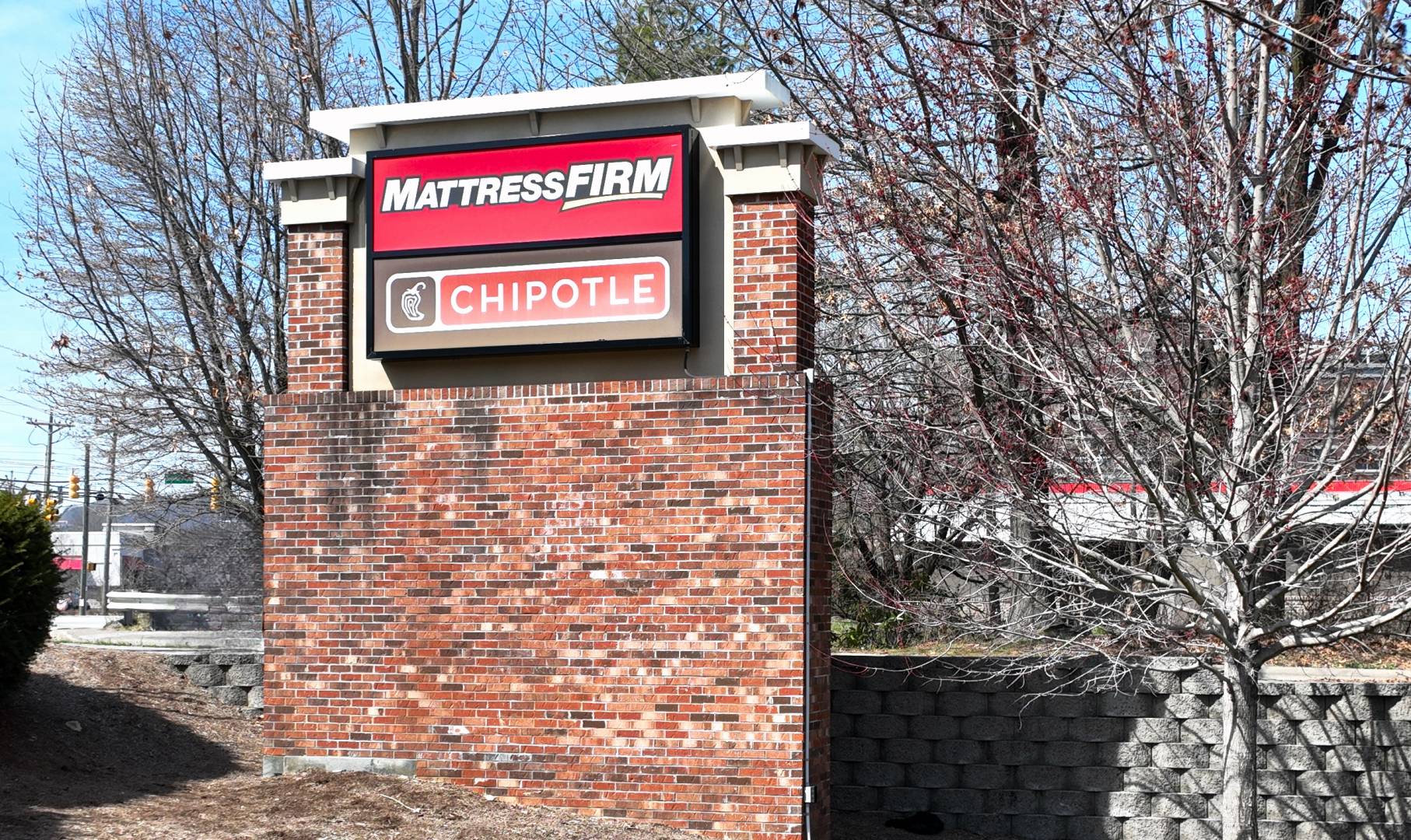 Chipotle & Mattress Firm , photo 6
