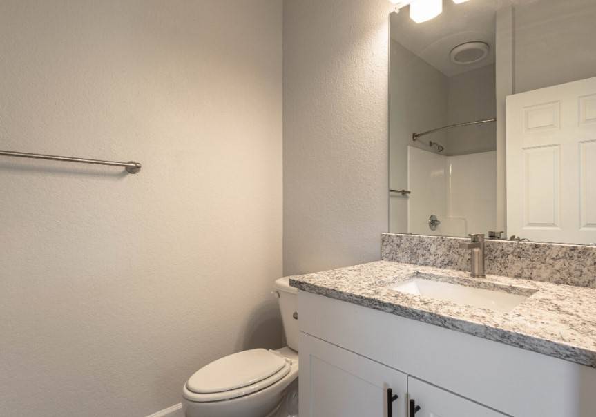 Waters Edge Apartments, photo 11