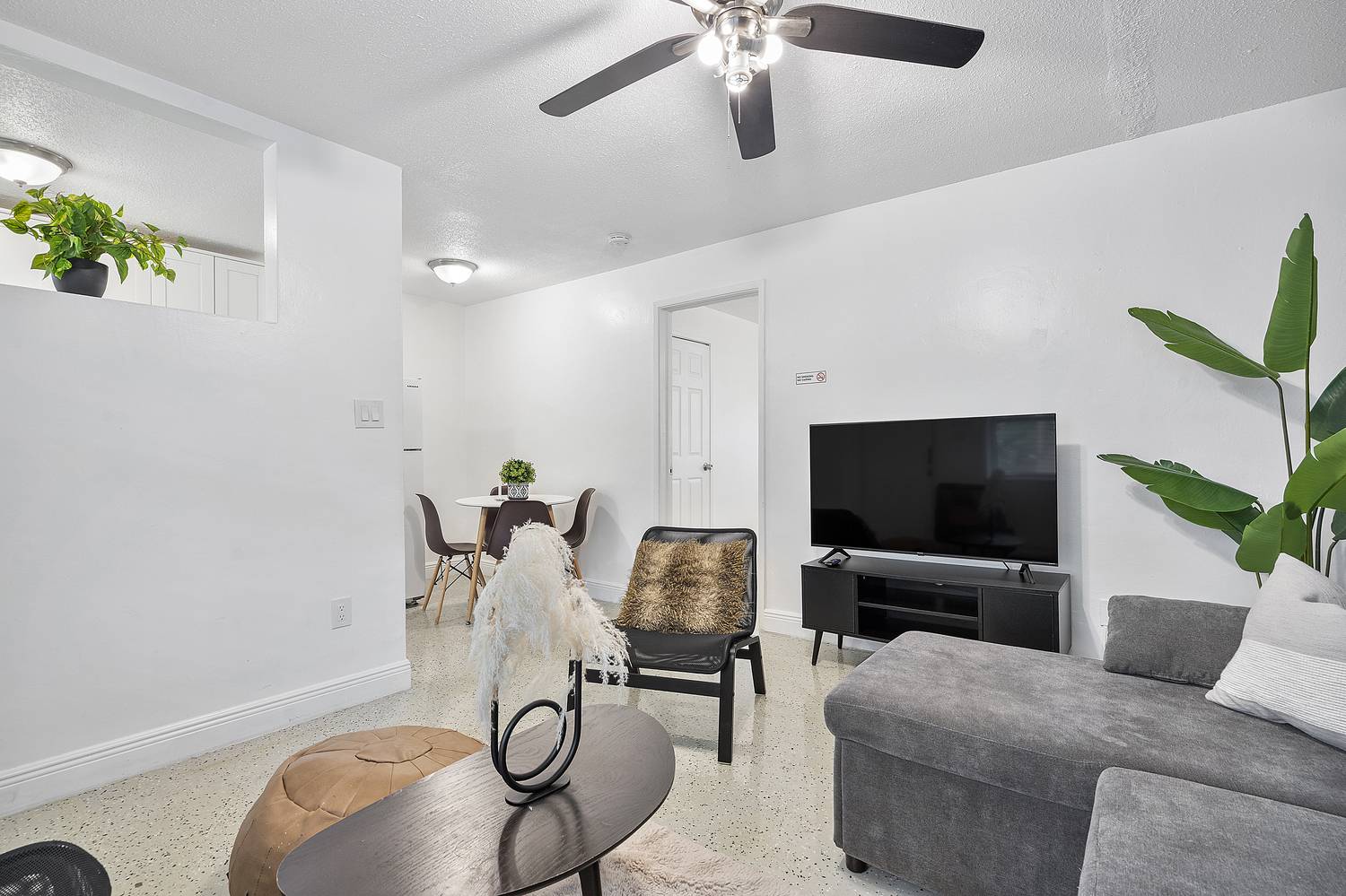 New Riverside Apartments, photo 7