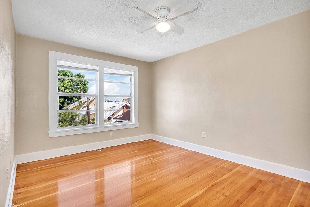 Grove Street Apartments, photo 17