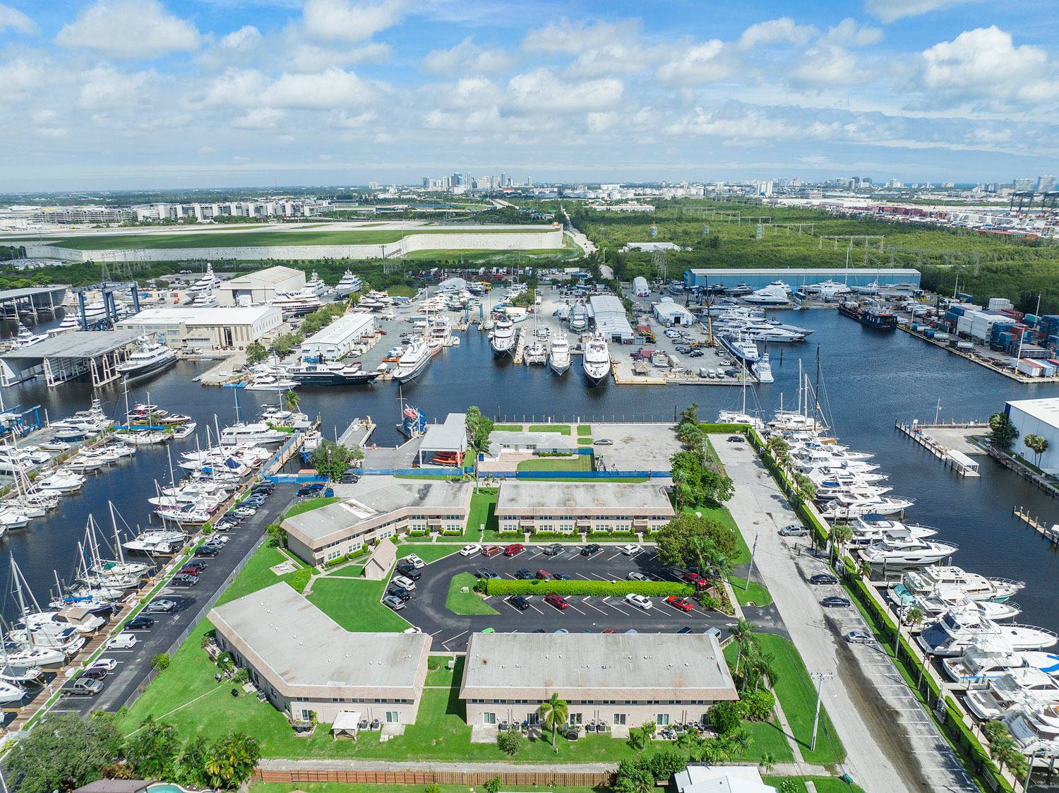 Marina Townhomes, photo 23