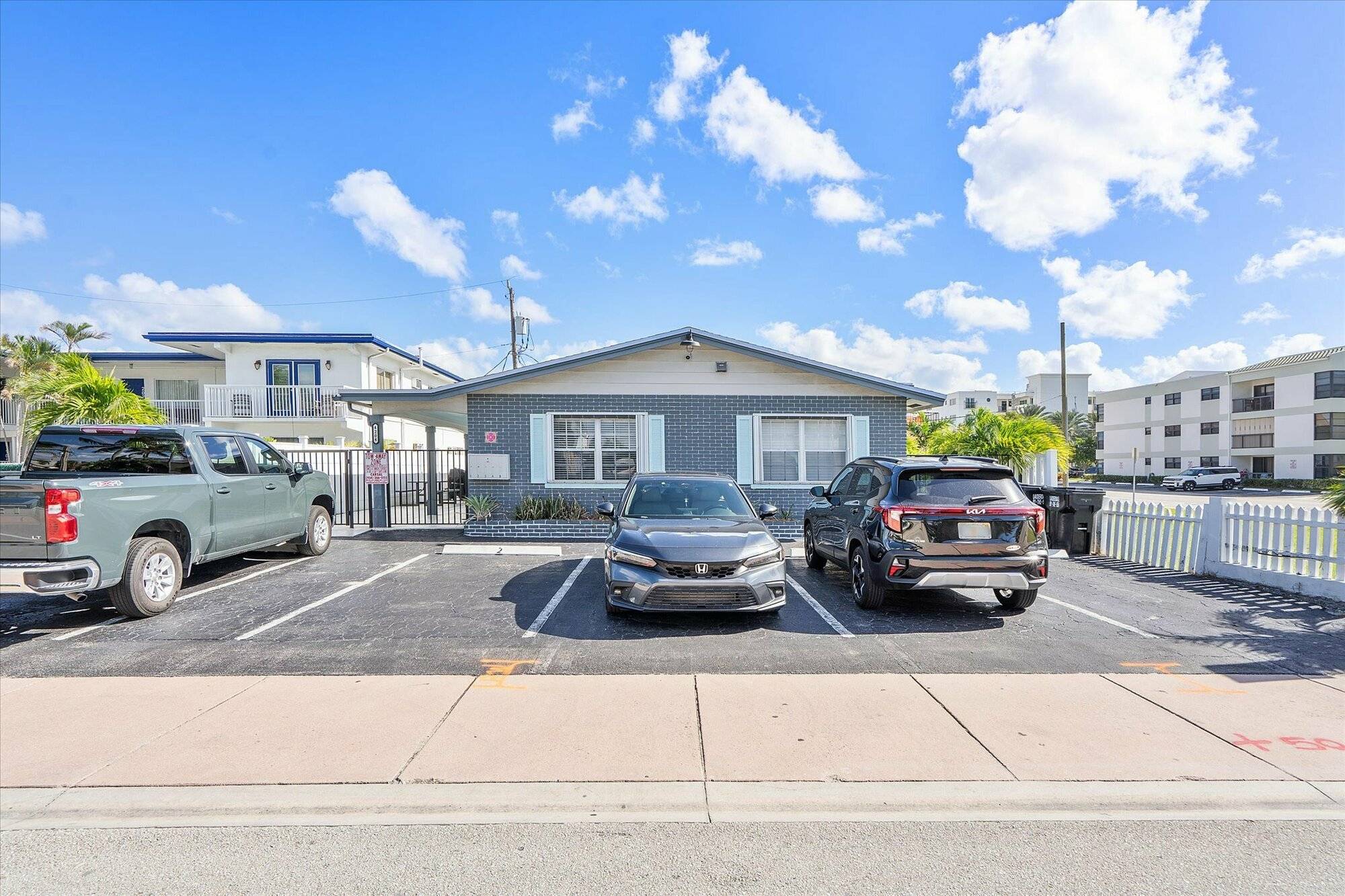 4204 N Ocean Dr, photo 28