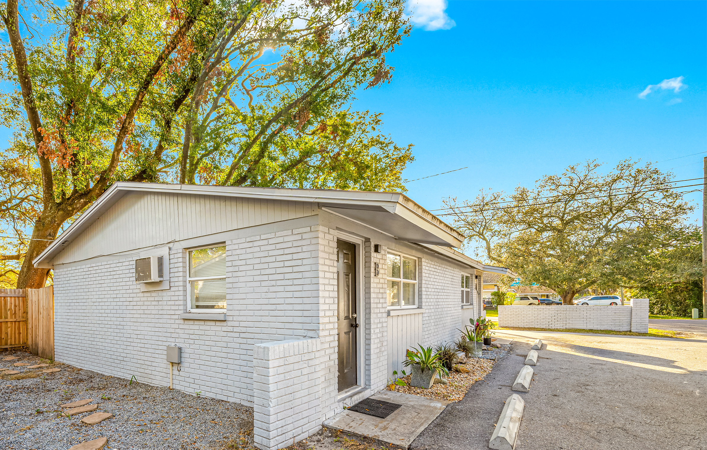 Uptown Portfolio, photo 6