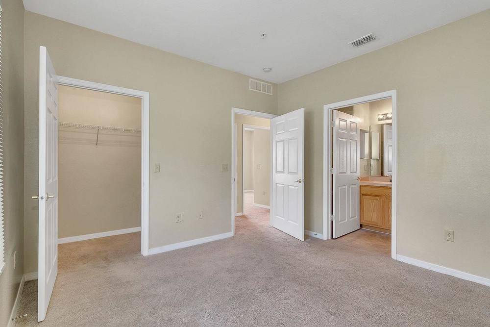 Evergreen Manor Apartments, photo 16
