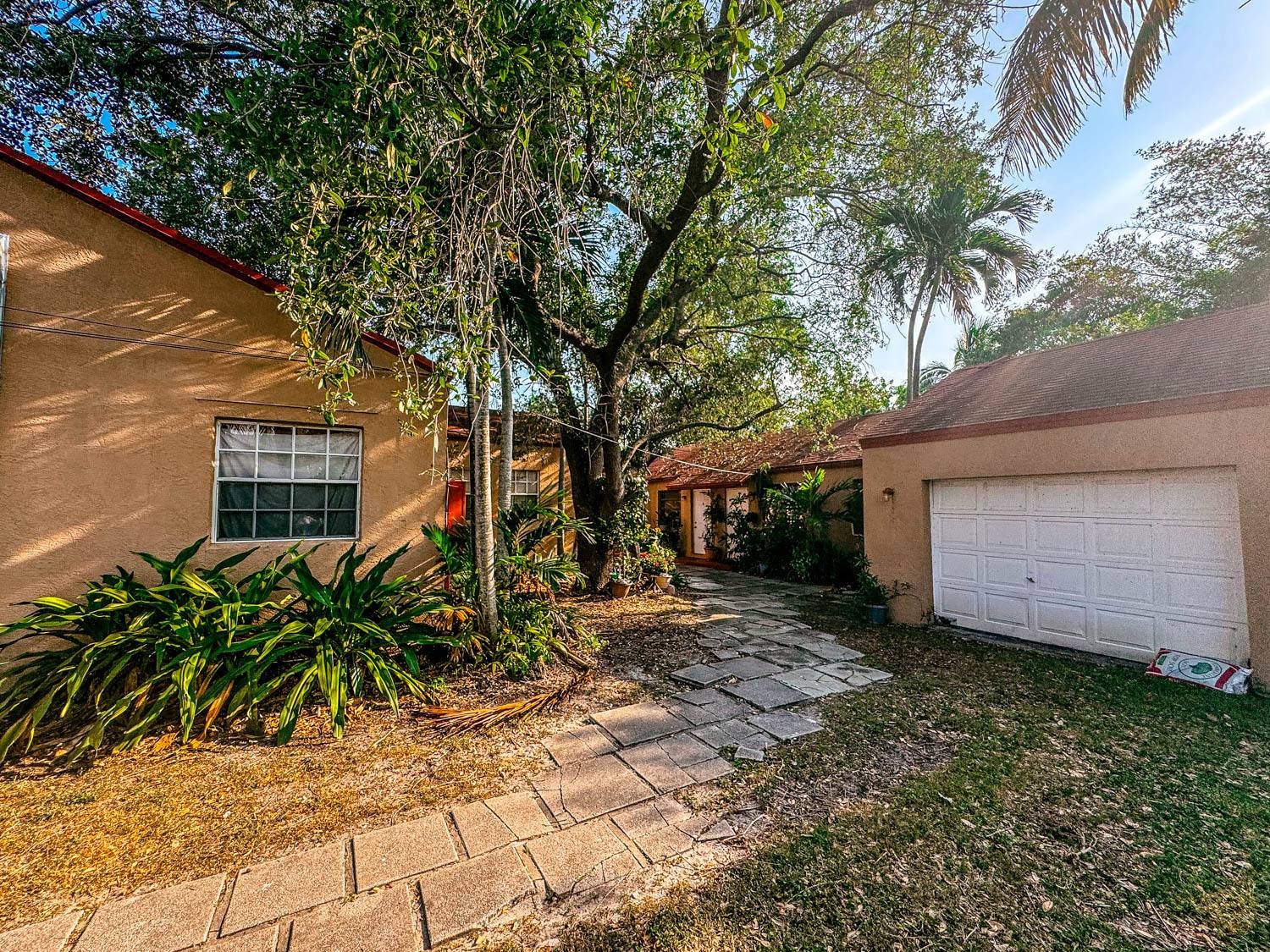 1111 NE 5th Terrace, photo 6