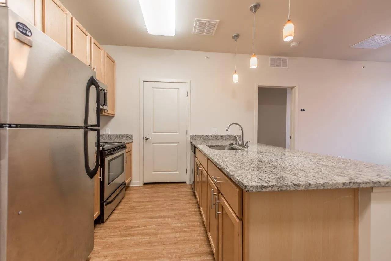 101 East Corry, photo 14