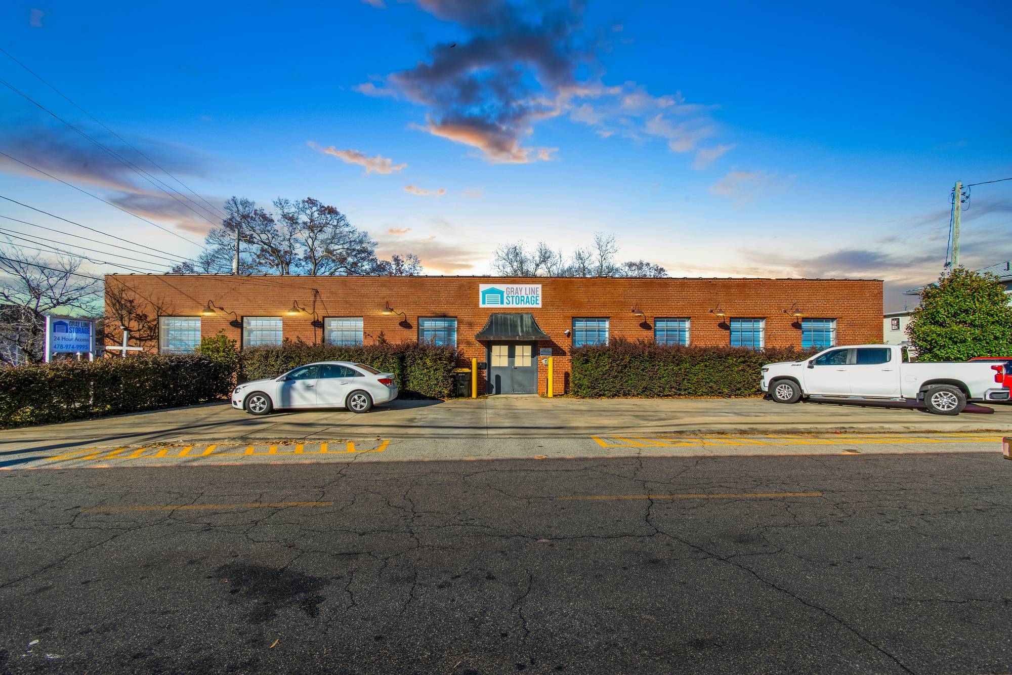 Gray Line Storage Forsyth