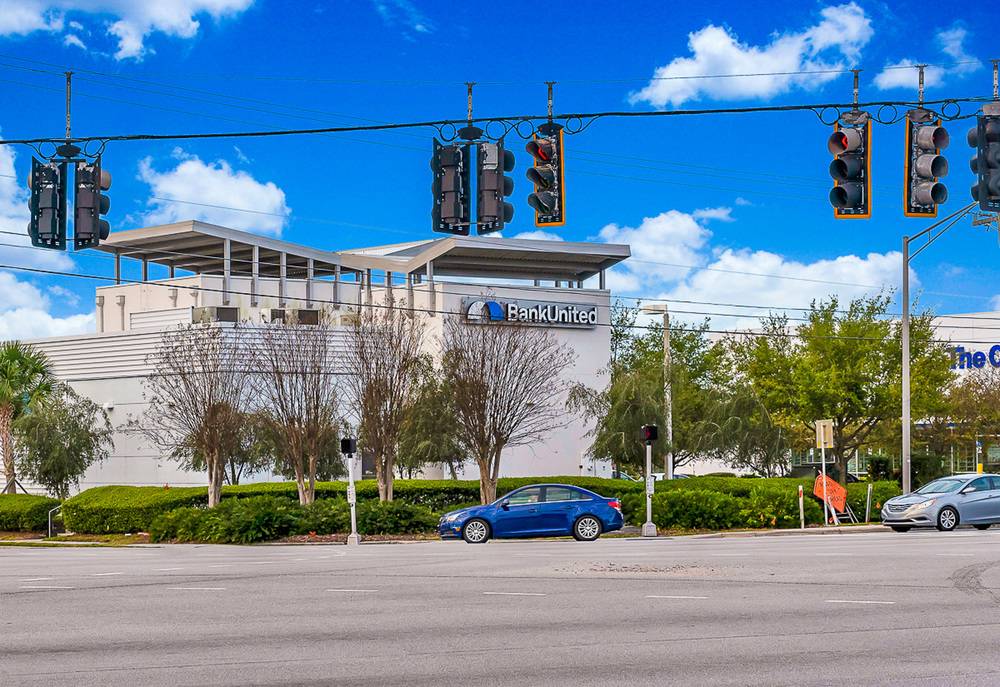The Corner at Westshore, photo 9