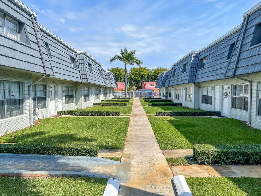 New Colony Apartments, photo 13