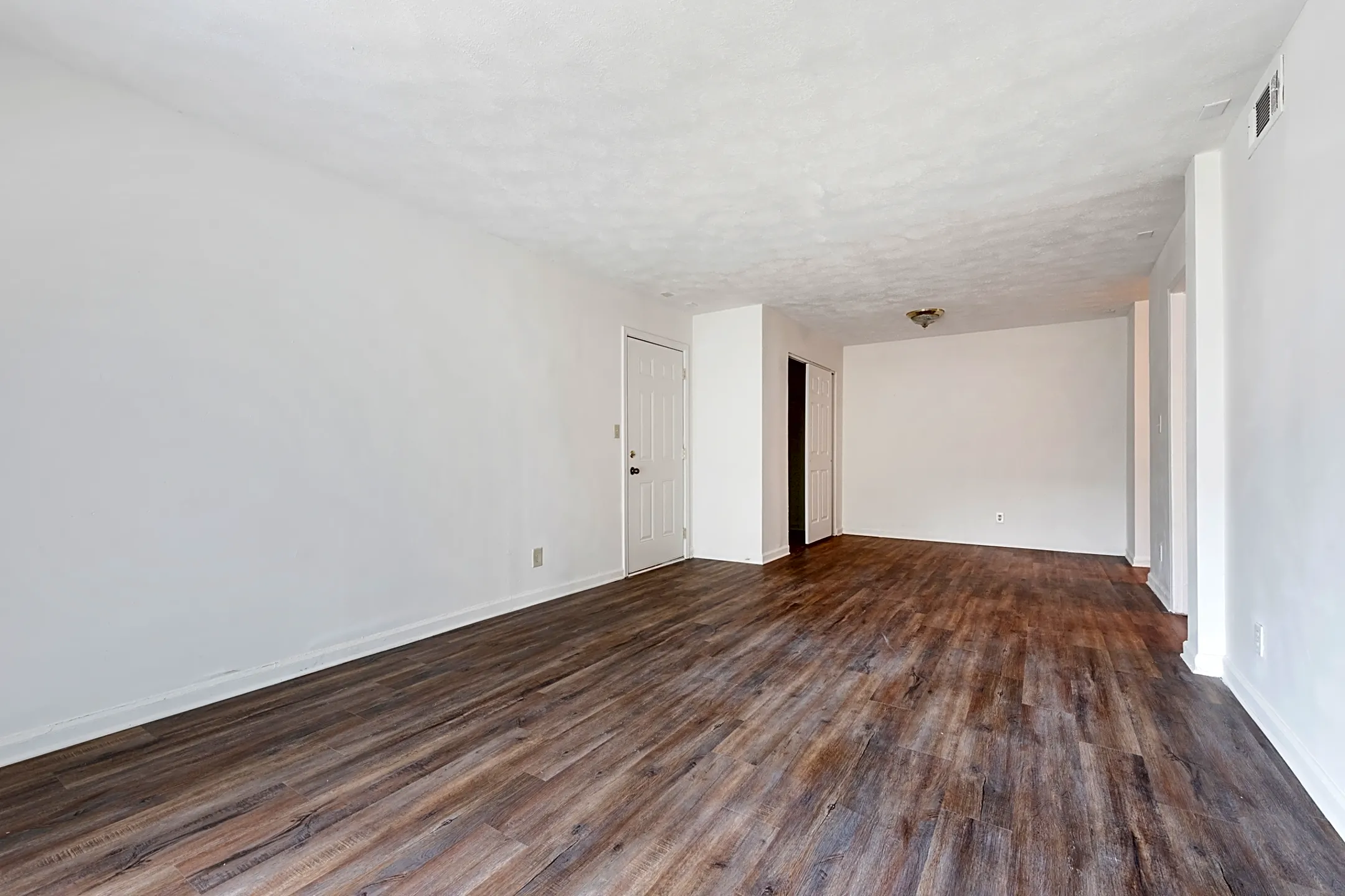Reserve at Riverdale, photo 15