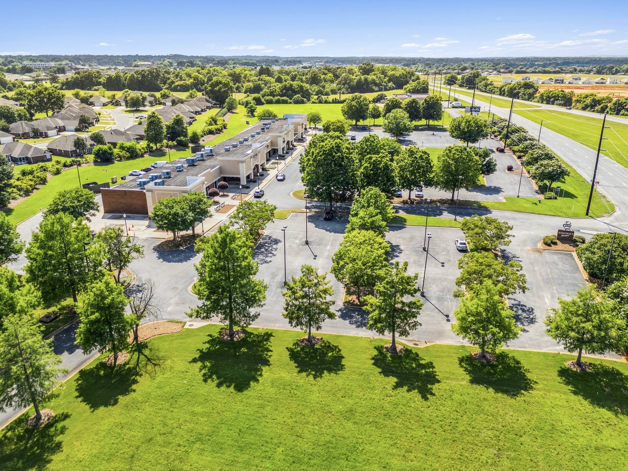 Somerset Plaza, photo 27