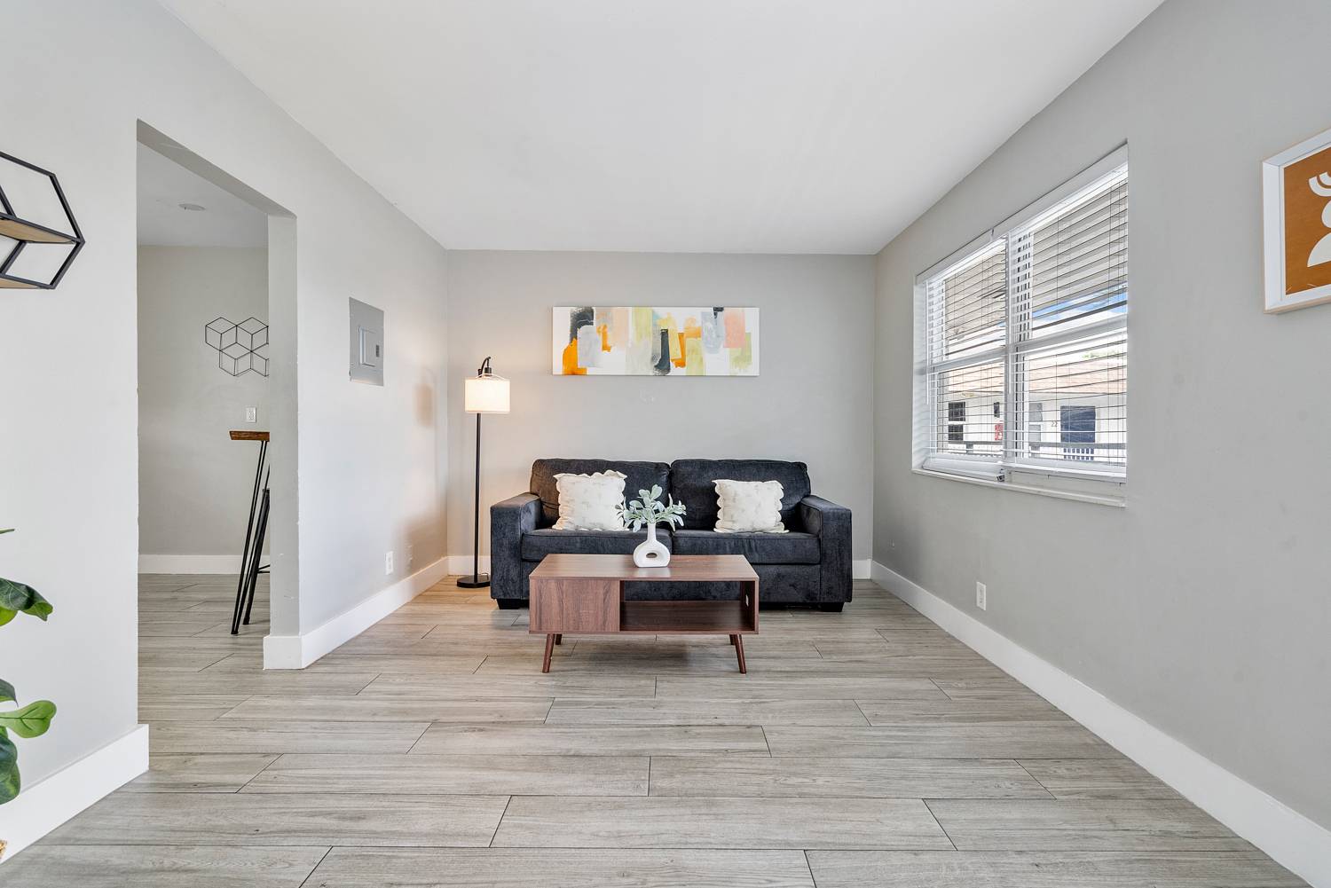 Rustic Manor Apartments, photo 16