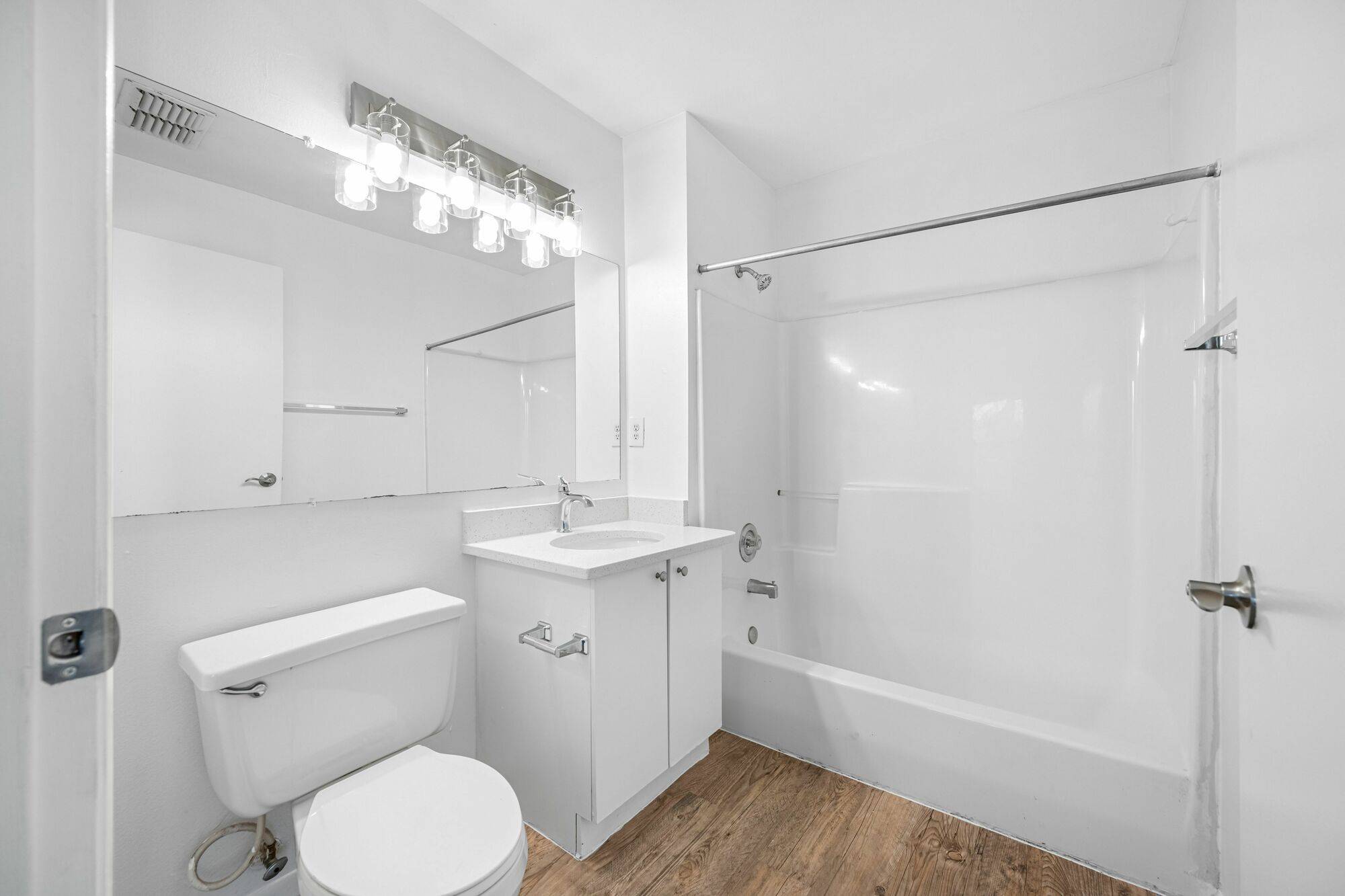 Glenbrooke Apartments, photo 11