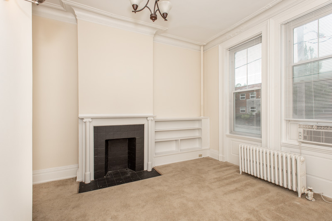 101 East Corry, photo 24
