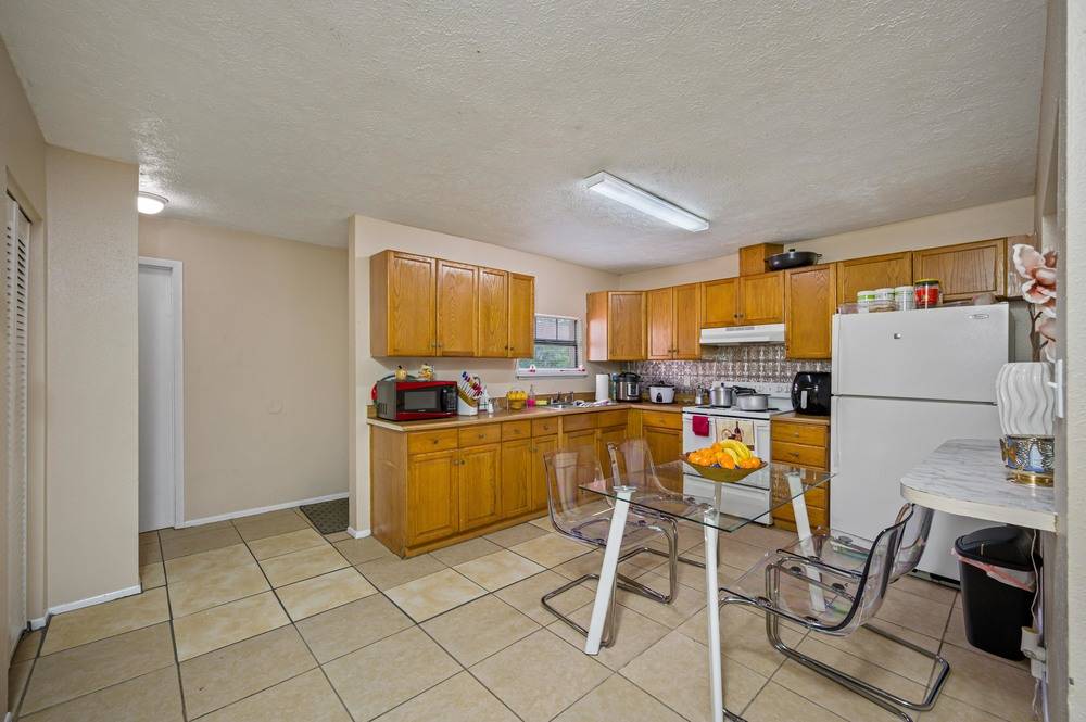 Pinewood Apartments, photo 14