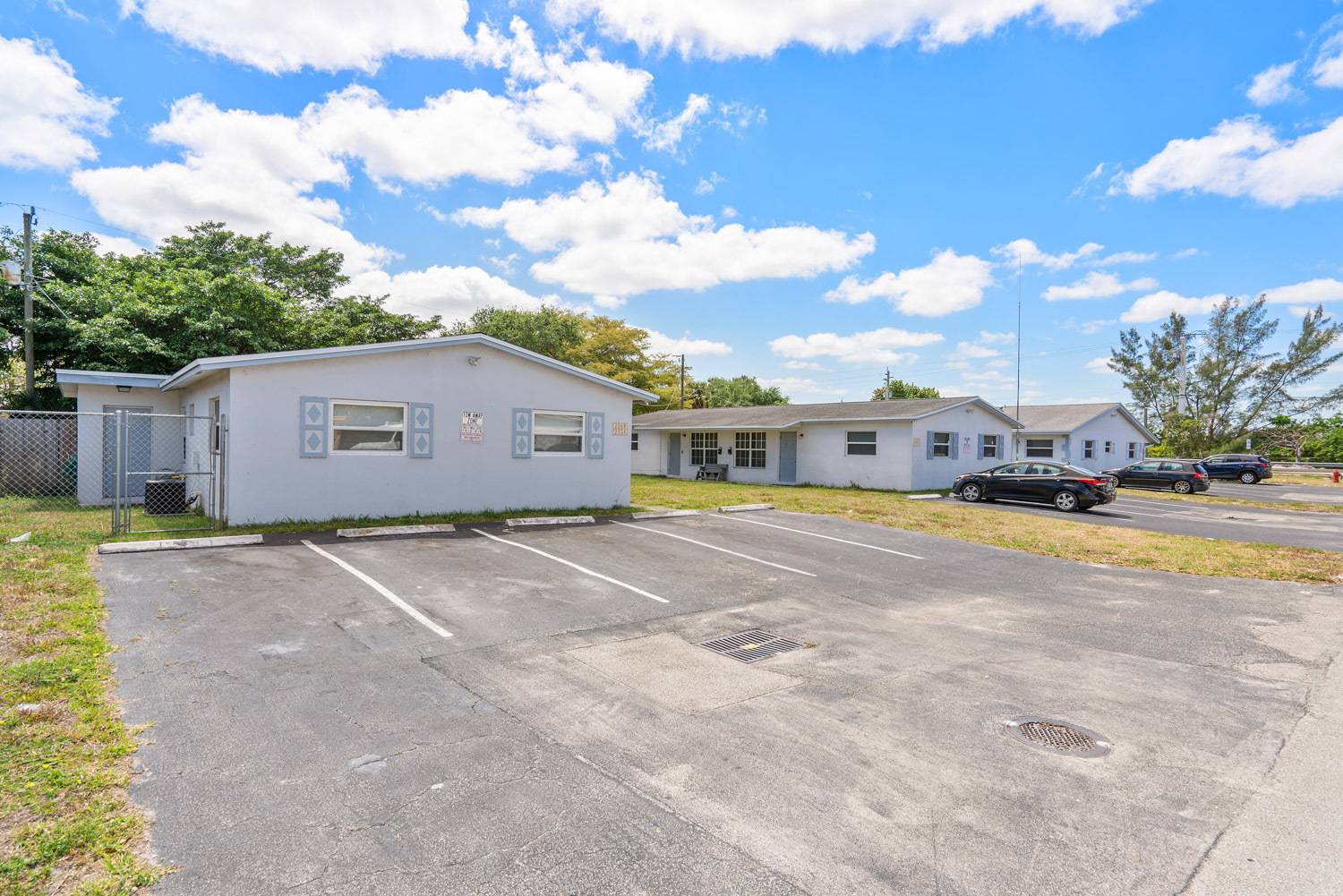 Oakland Manor Apartments, photo 25