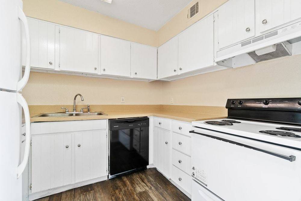 Northridge Apartments, photo 48