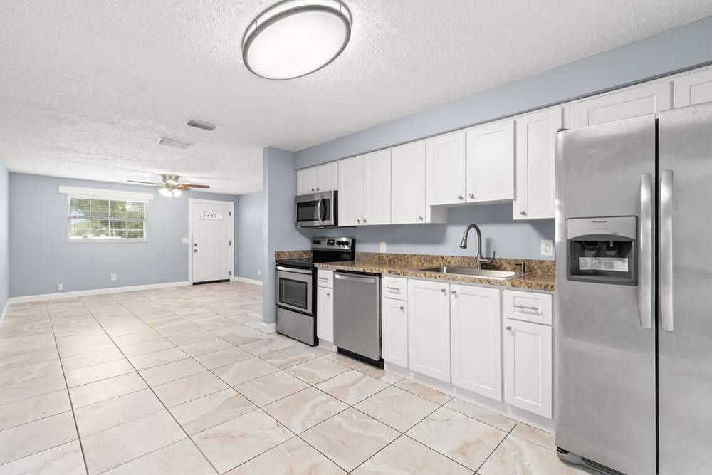 Marie Ave Duplexes, photo 15