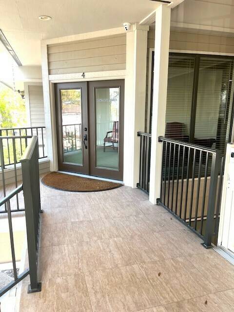 3121 Venture Place, photo 3