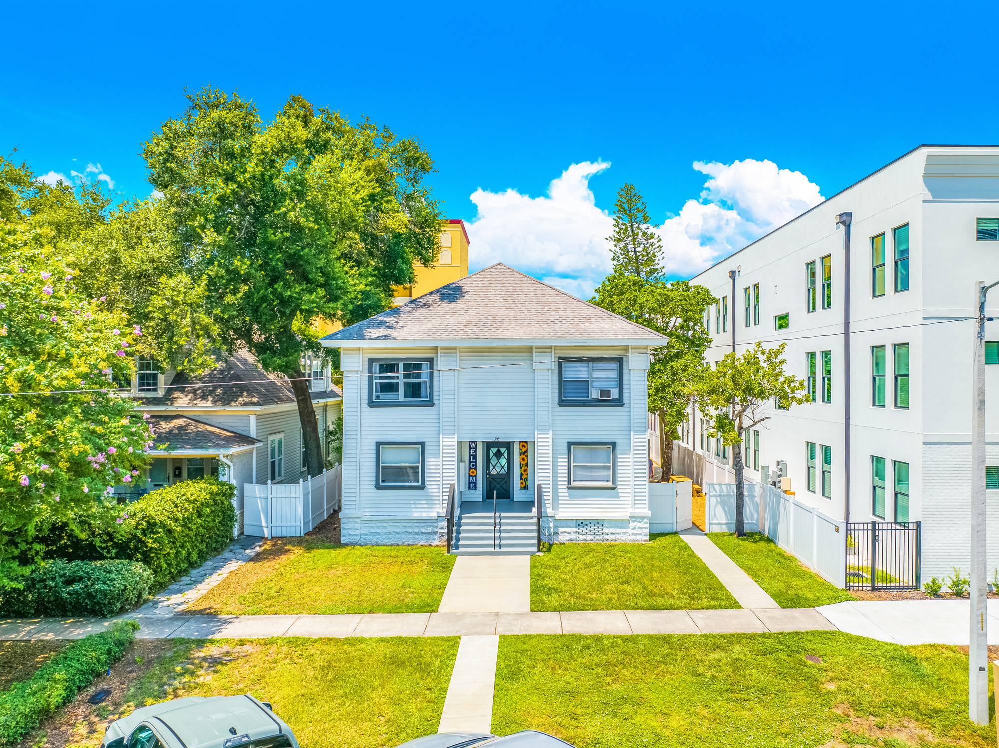 309 7th St S