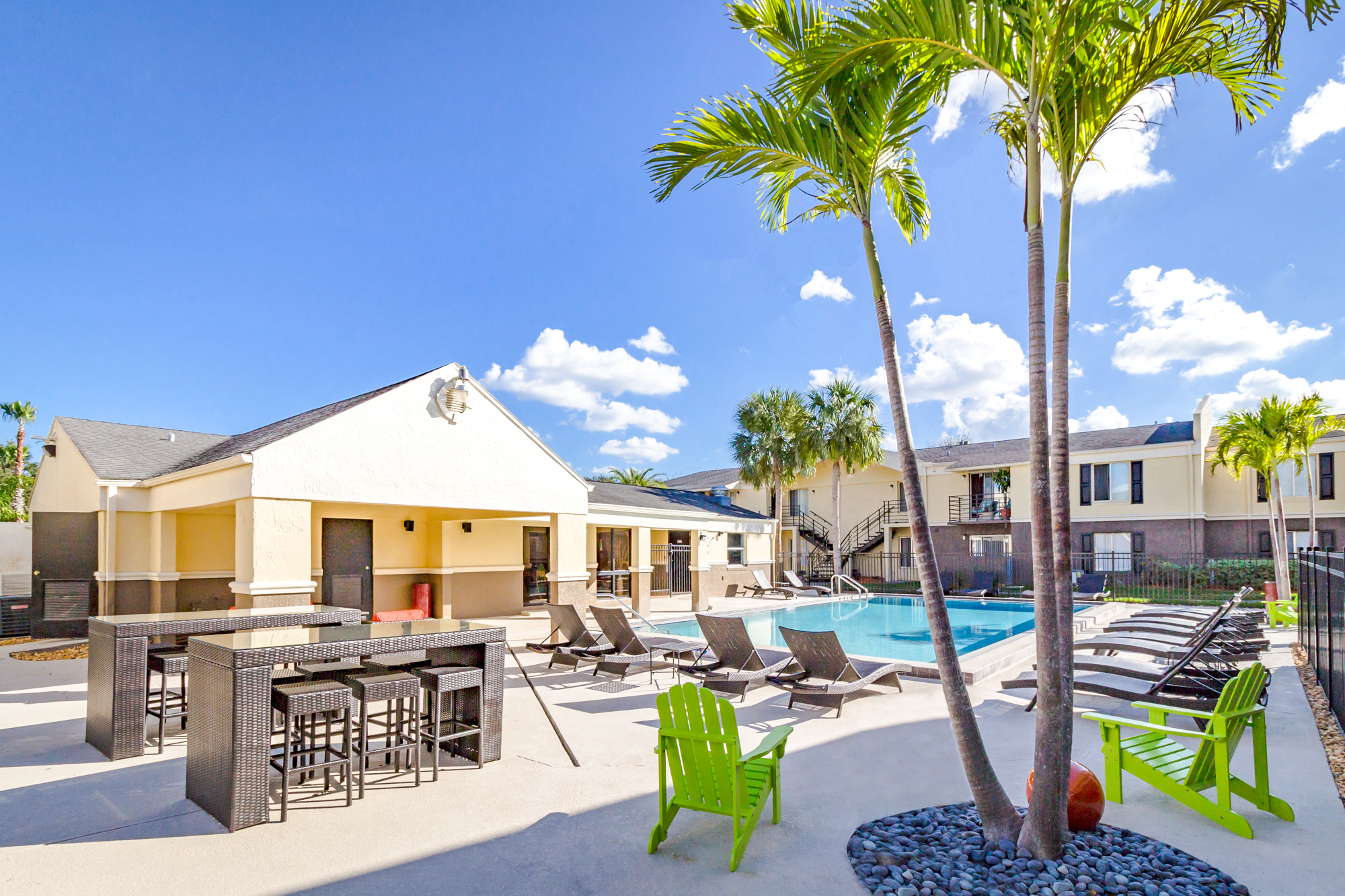 Aventura Apartments