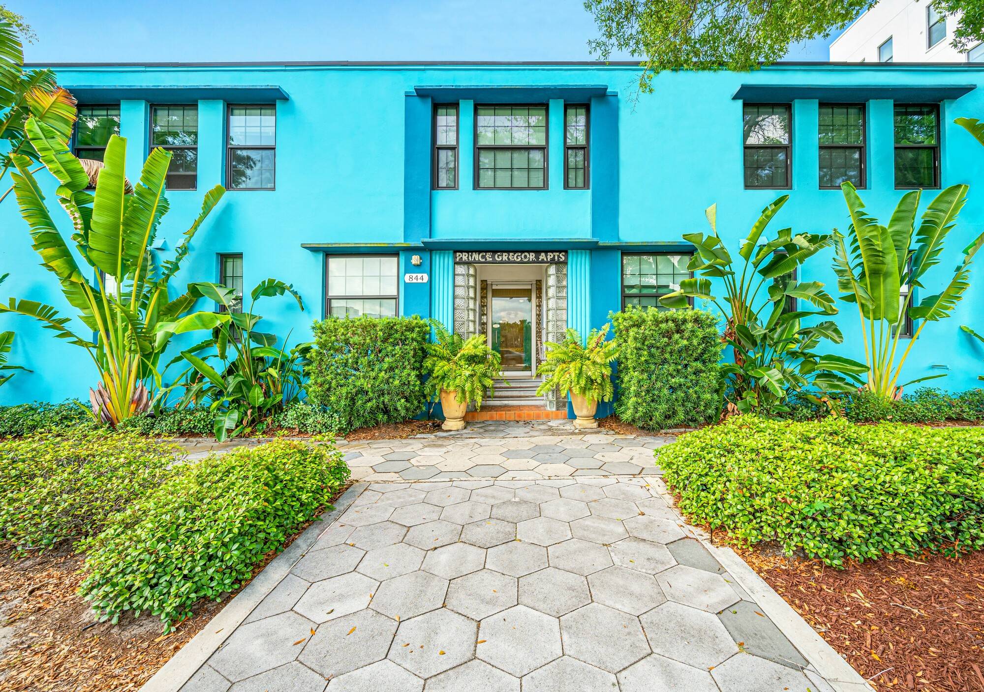 Prince Gregor Apartments