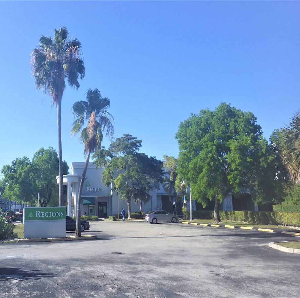 North Miami Beach Financial Center, photo 8