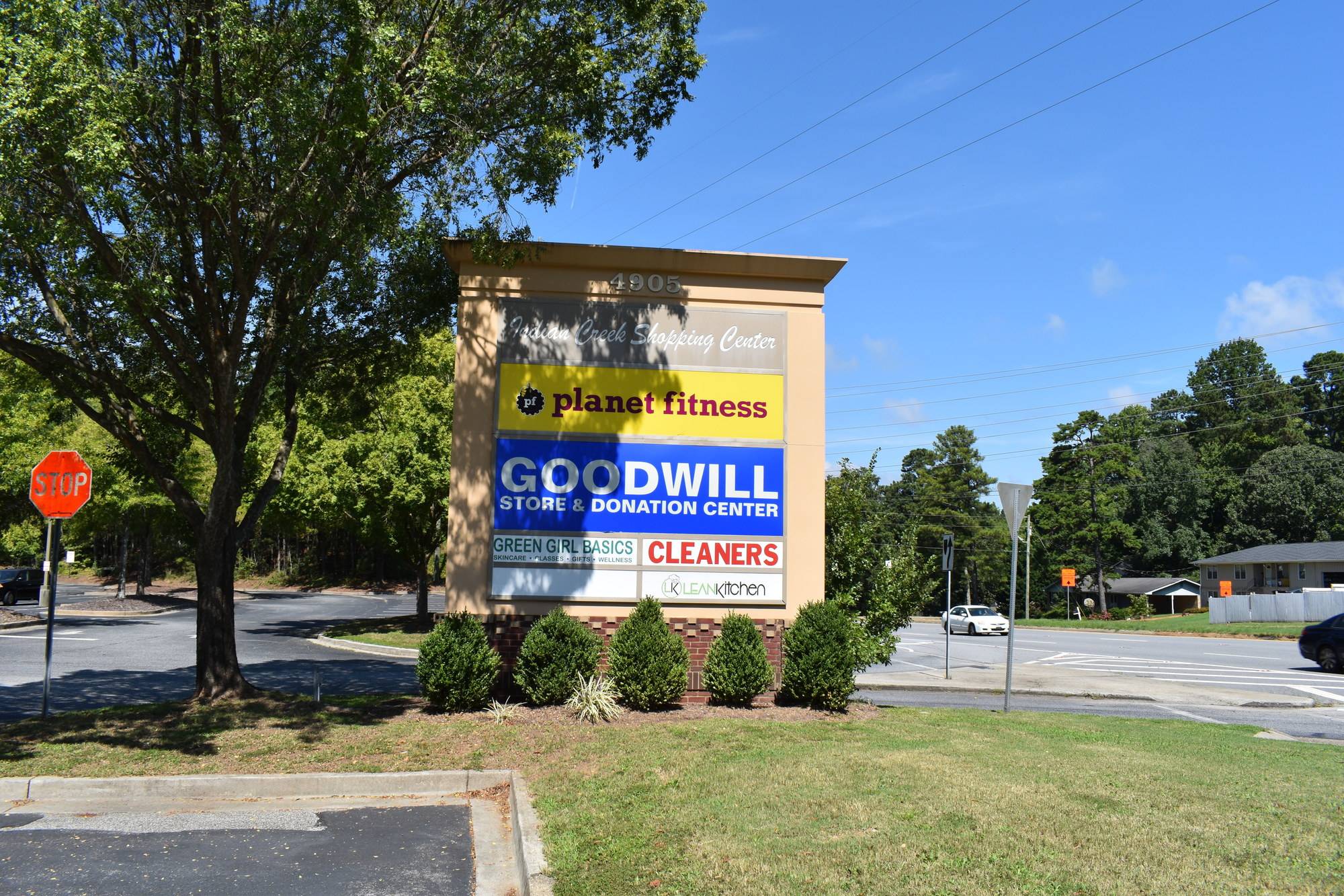 Indian Creek Shopping Center, photo 2
