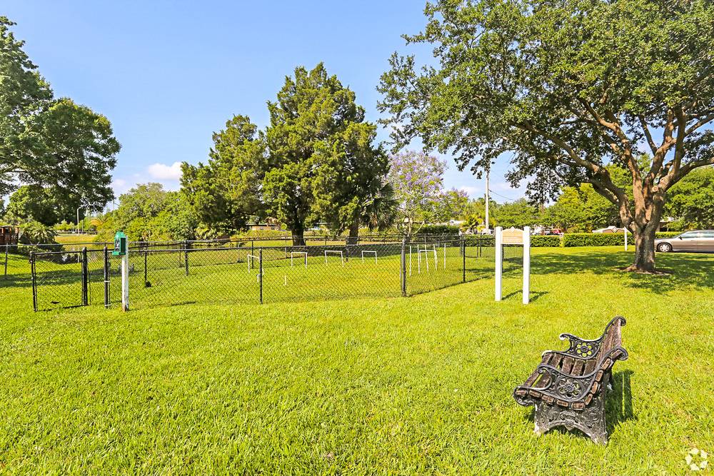 Cornerstone Pointe, photo 7