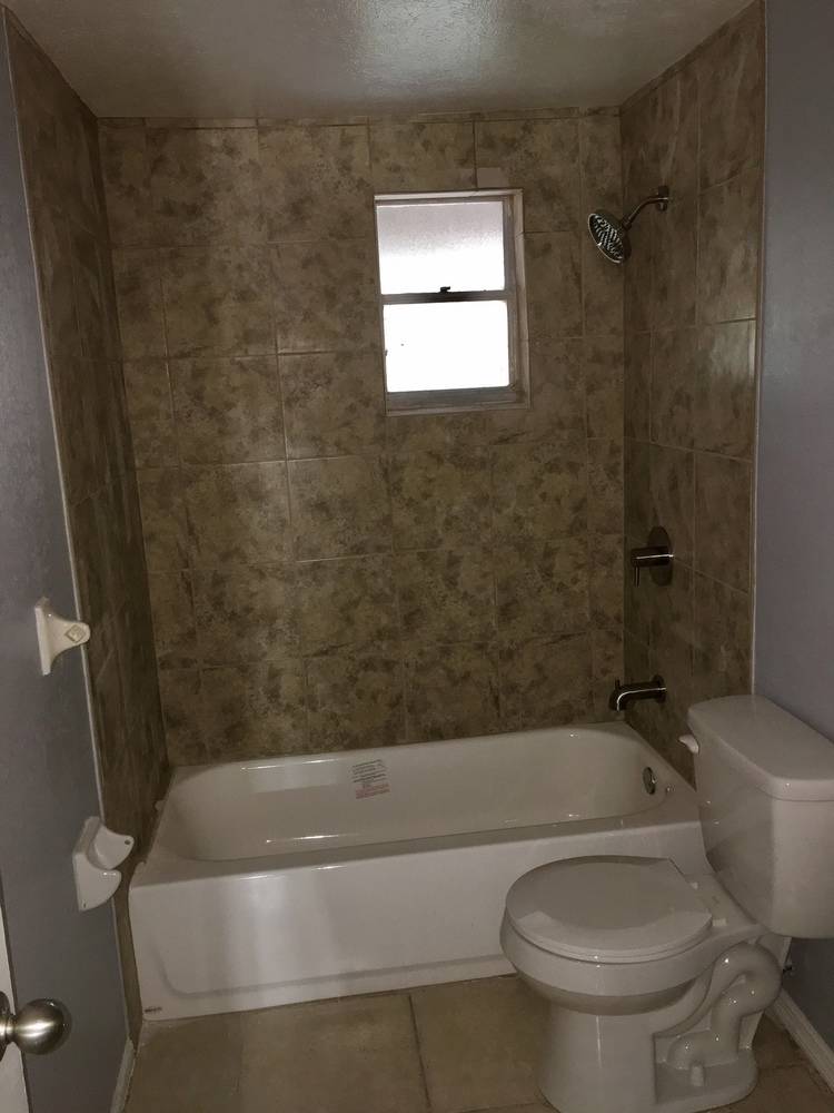 Holly Court, photo 23