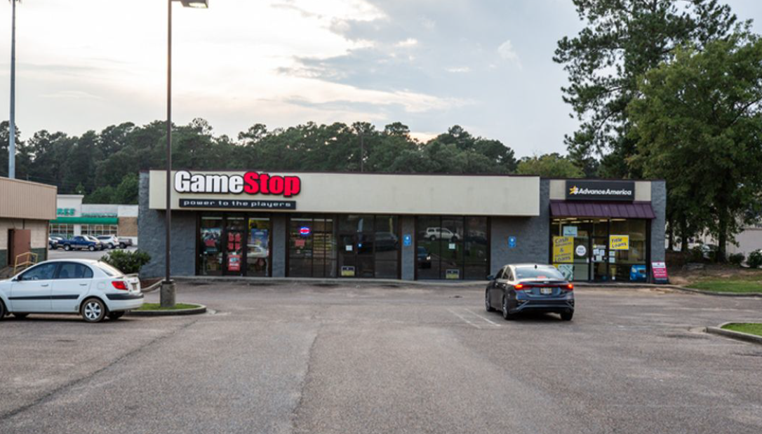 Advance America-GameStop, photo 2