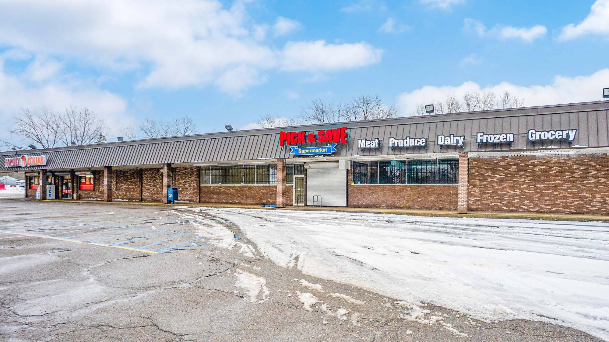 Flint, MI - 1357 Coldwater Rd, photo 4