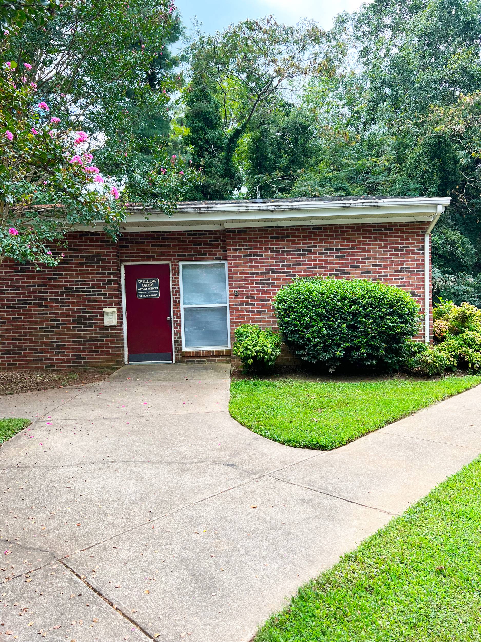 Willow Oaks Apartments, photo 4