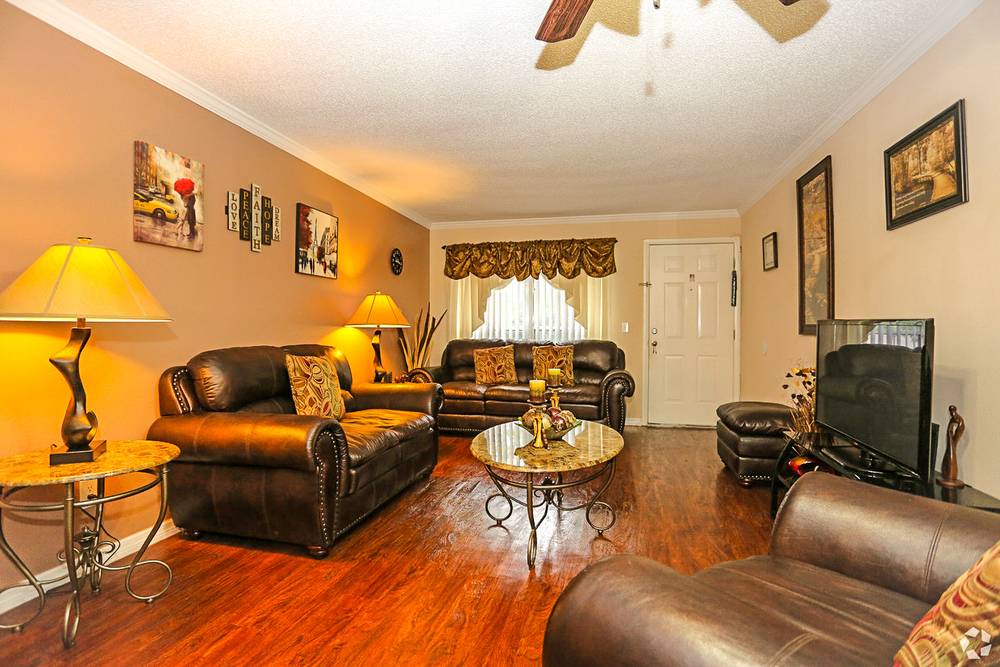 Cornerstone Pointe, photo 12