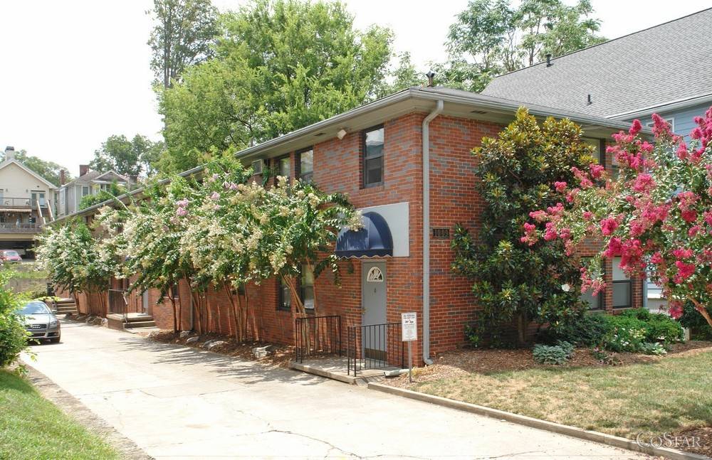 1009 Greenwood Ave