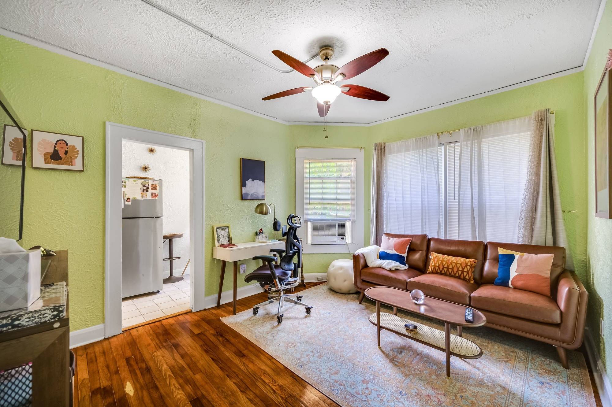 N Hyde Park Portfolio  , photo 19