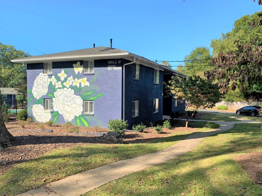 Camellia Decatur, photo 2