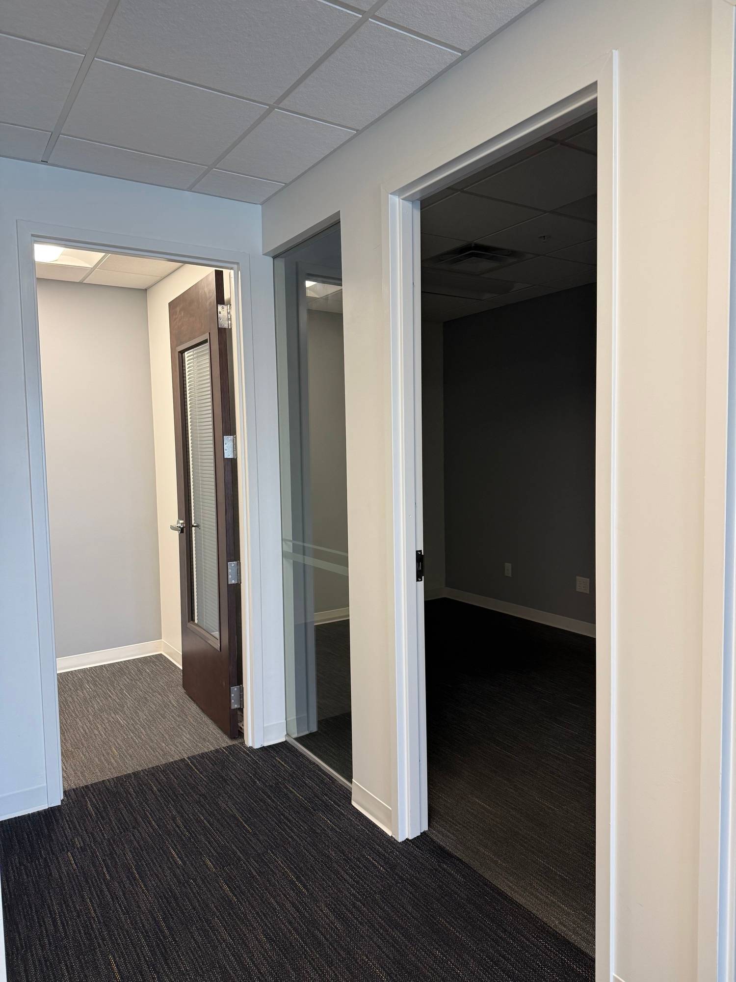 220 Riverside, photo 6