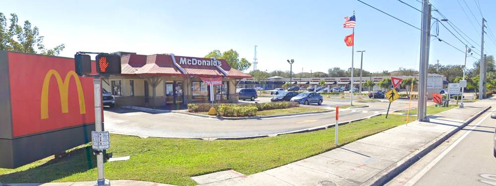 Davie Plaza