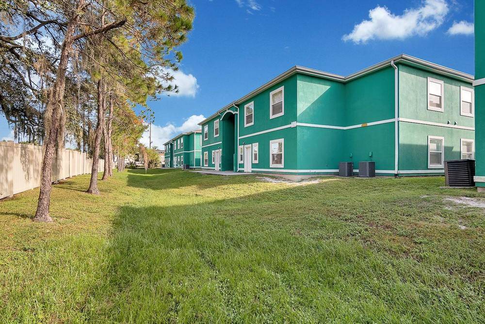 Evergreen Manor Apartments, photo 3