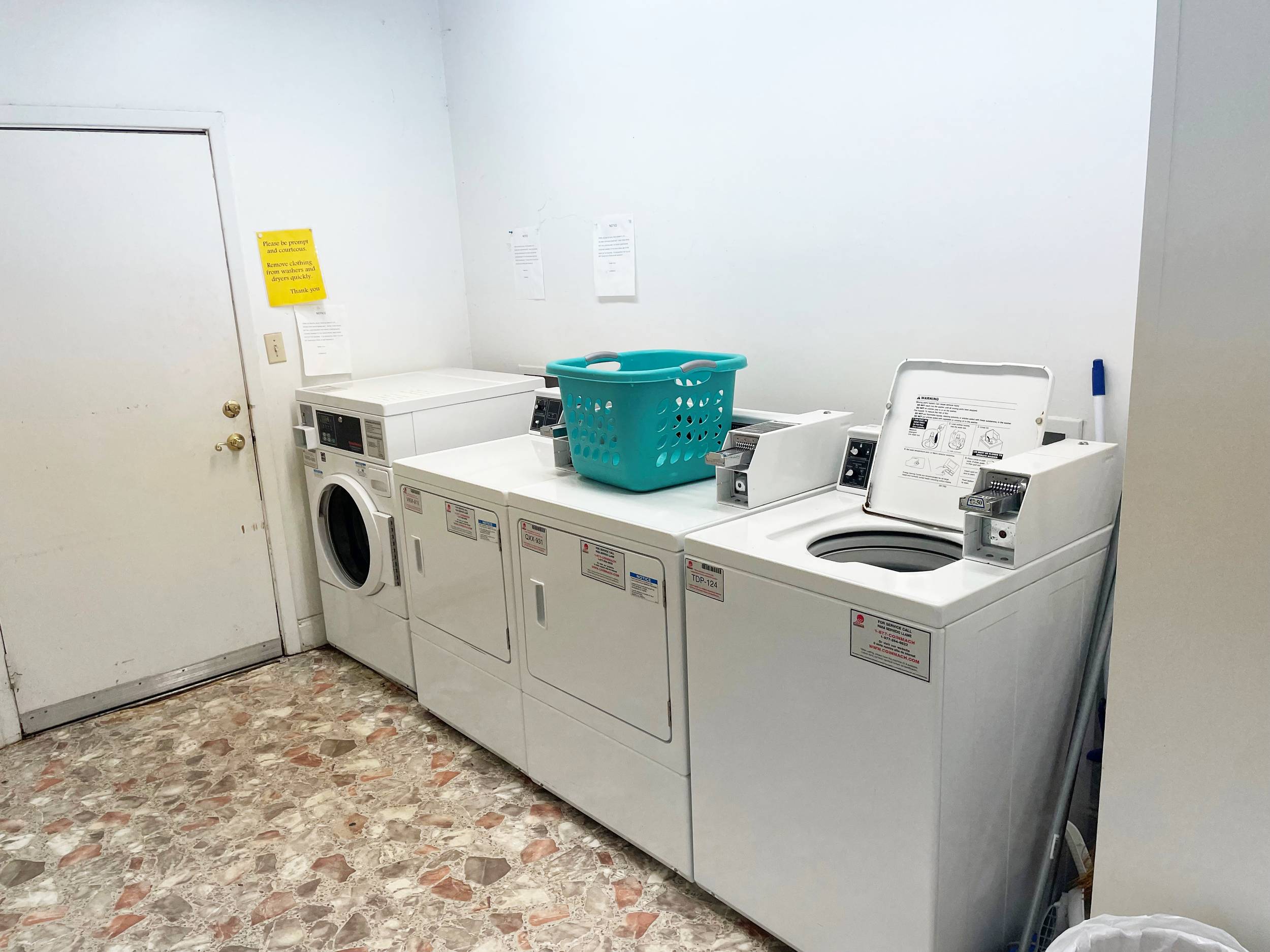 Willow Oaks Apartments, photo 12