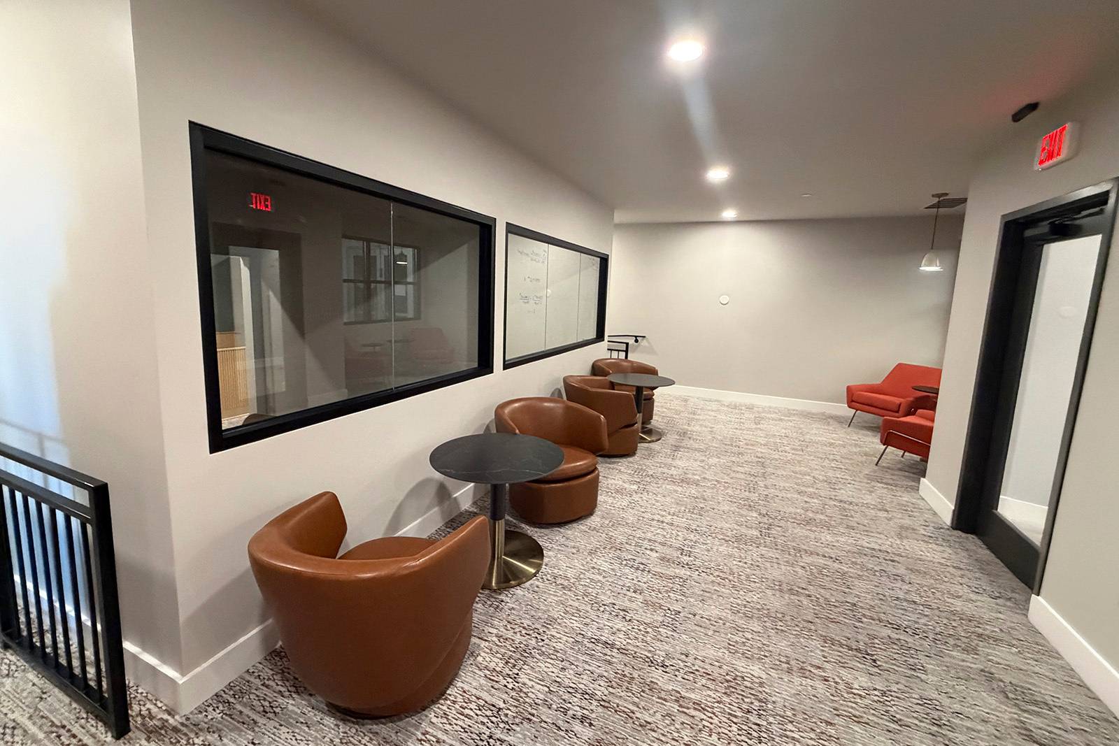 101 East Corry, photo 8