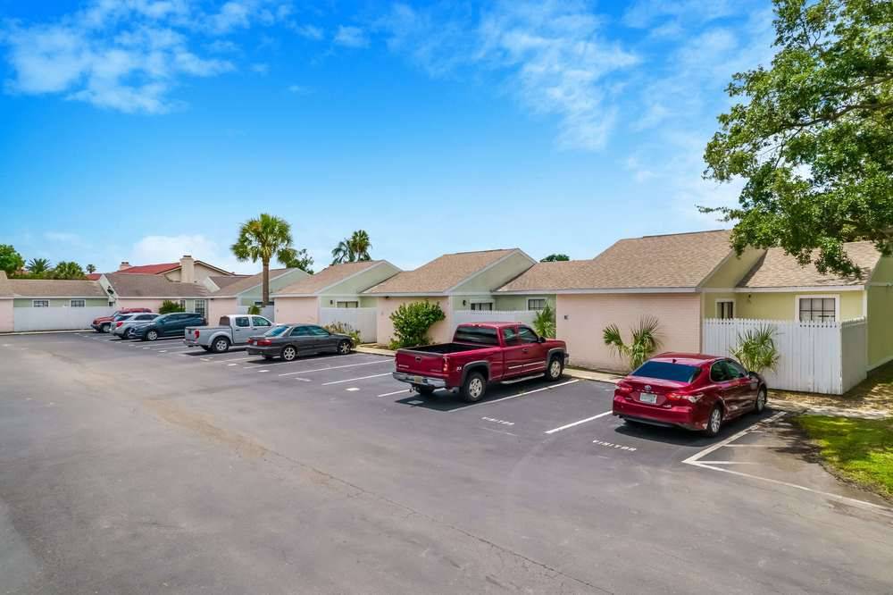 Sunset Villas, photo 8